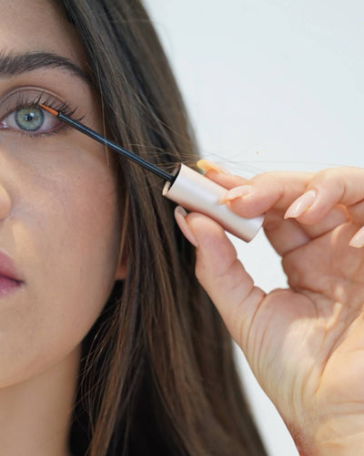 Wimperserum".